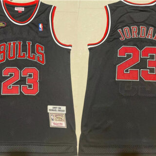 Men's Chicago Bulls #23 Michael Jordan Black 1997-98 Throwback Stitched Jersey