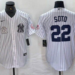 Men's New York Yankees #22 Juan Soto White Cool Base Stitched Baseball Jersey
