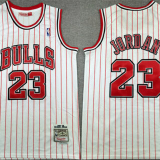Men's Chicago Bulls #23 Michael Jordan White Stitched Basketball Jersey