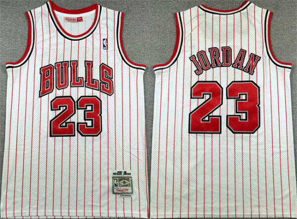 Men's Chicago Bulls #23 Michael Jordan White Stitched Basketball Jersey