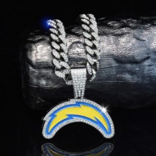 Chargers 20inch Necklace Silver