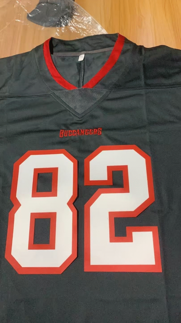 Men's Tampa Bay Buccaneers #82 Devin culp Gray Vapor Limited Stitched Jersey