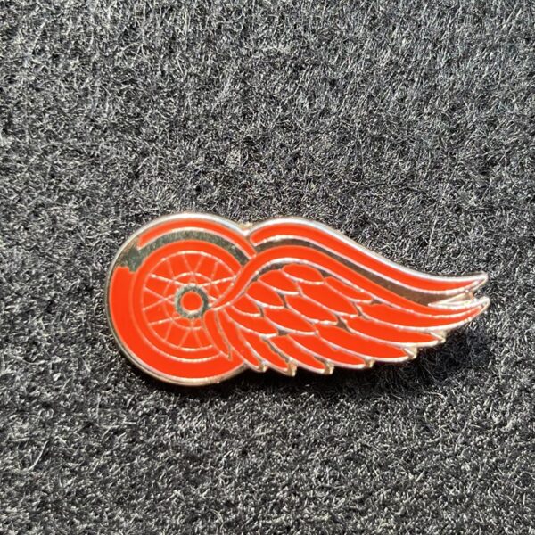 Red wings Pin--5pcs