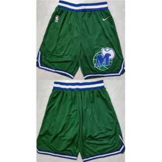 Men's Dallas Mavericks Green Shorts (Run Small)